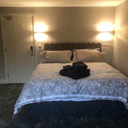 Eccleshall Bed And Breakfast Exteriör bild
